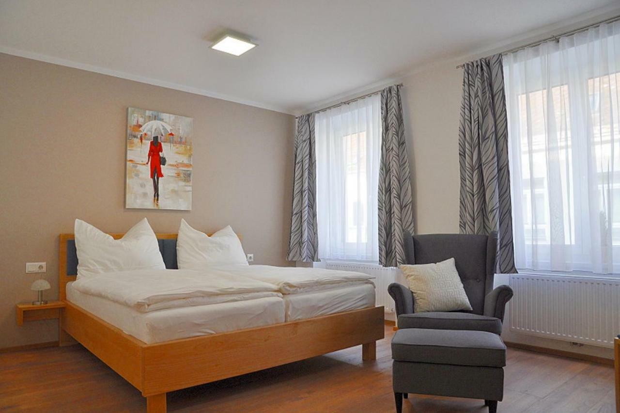 Bed and Breakfast Bed Bike & Breakfast Traismauer Экстерьер фото