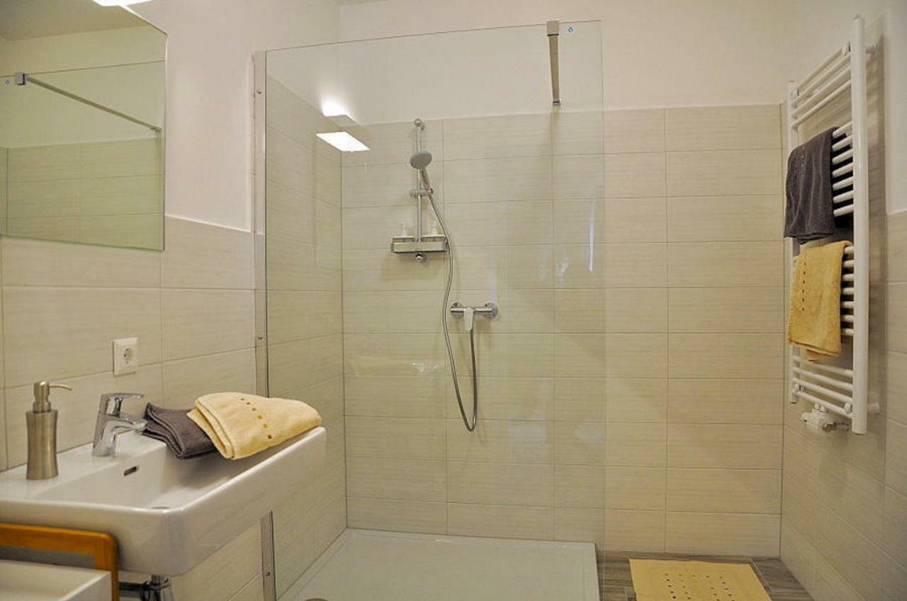 Bed and Breakfast Bed Bike & Breakfast Traismauer Экстерьер фото